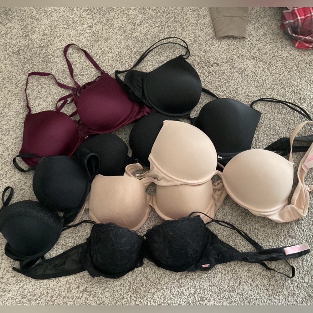 Lot of CK and VS bras